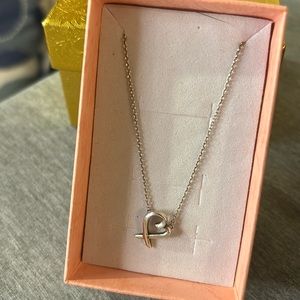Authentic Tiffany Jewelry sterling silver necklace with gift box🎁